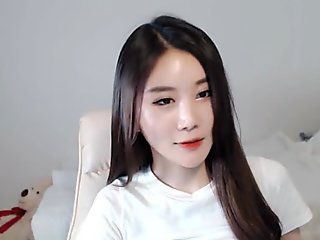 Incredible Korean teen beauty in pantyhose